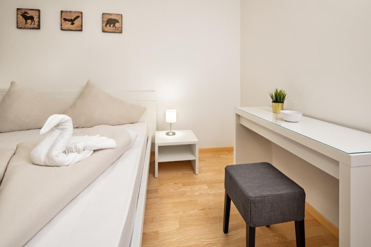 Mozart Top 2 - By Alpen Apartments Zell am See Exteriör bild